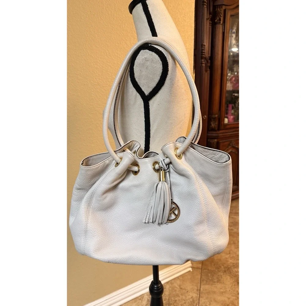 Michael Kors White/ivory Pebbled Leather Hobo Shoulder Bag Tassel MK Charm